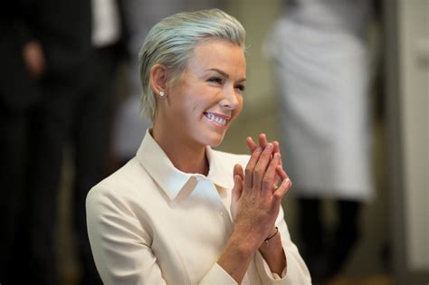 Petter anker stordalen born 29 november 1962 in porsgrunn norway is a norwegian investor hotel tycoon property developer and a selfproclaimed environm. Klima, Gunhild Stordalen | Stordalen kjøper seg klima-fri ...