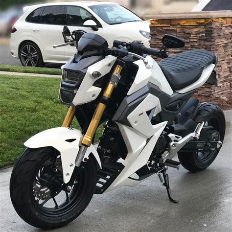 Part of the honda grom's success has been its fuel economy rating of 134 mpg‑us. Honda Grom | Honda scooter models, Honda grom custom ...