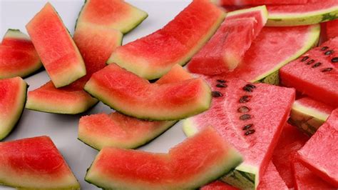 Selain merangsang kecerdasan spasial pada anak, keterampilan. Paling Keren 24+ Gambar Buah Buahan Untuk Kolase - Richa ...