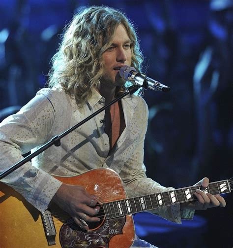 American Idol Recap Casey James Shines As Top 6 Sing Shania Songs