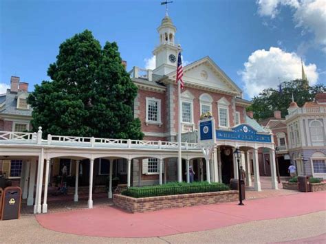 History In The Magic Kingdom Museum In The Hall Of Presidents