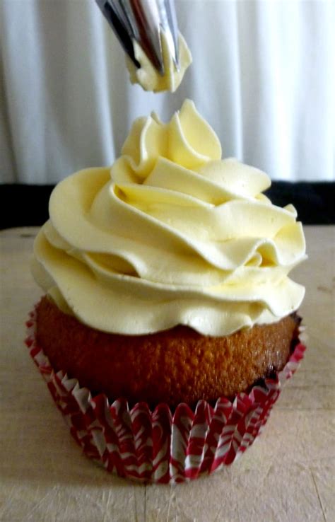 Recette de Glacage des cupcakes à la meringue Suisse la recette facile