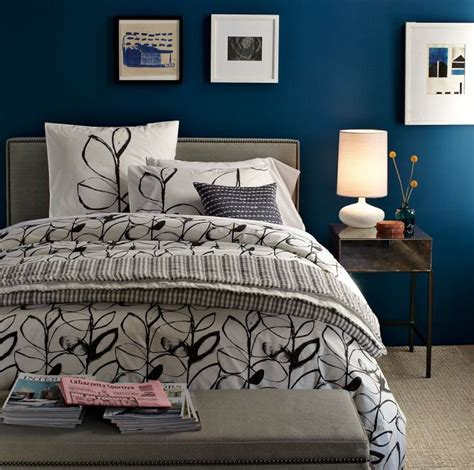 20 Marvelous Navy Blue Bedroom Ideas Blue Bedroom Bedroom Decor