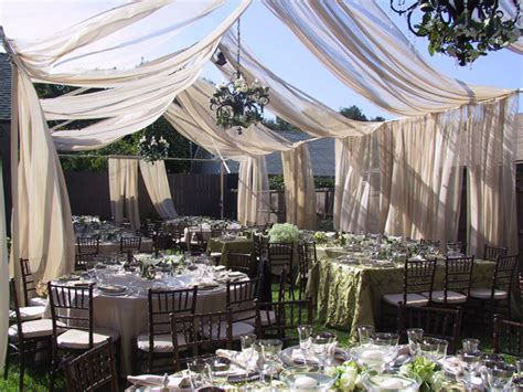 We have 10 tips to help you having a backyard wedding comes with its pros and cons. Backyard BBQ Reception Inspiration Help - Reception ...