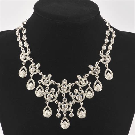 Swarovski Crystal Clear Crystal Necklace Ornate Chandelier Teardrop
