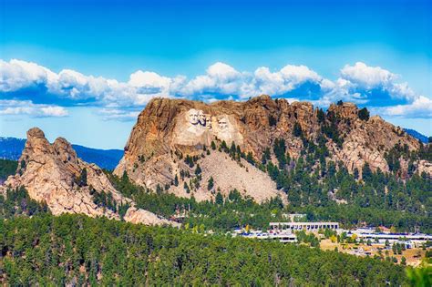 10 Best Things To Do In South Dakota Witness The Wonder Of Midwest