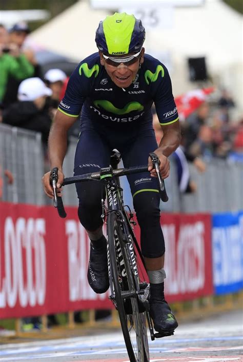Los colombianos, nairo quintana y rigoberto urán. Nairo Quintana (Movistar) heads for the finish on stage 16 ...