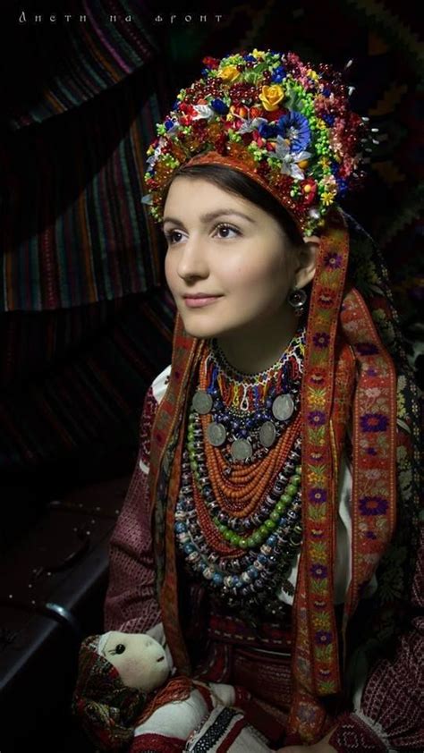 ukraine women ukraine girls folk fashion ethnic fashion beautiful people flower head