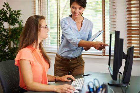 How much does a licensed real estate assistant make in los angeles, ca? What is a Real Estate Assistant? (income, job description ...