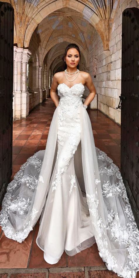 21 Most Wanted White Elegant Gowns Wedding Dresses Guide