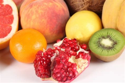 Fruit and vegetables have been divided into 5 color groups. Fruit color palette inspiration | Fruit, Fruit of the ...