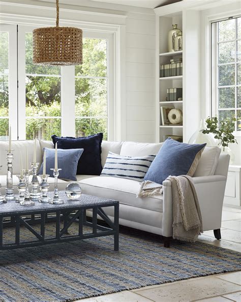 Learn how to pick the right coffee table size for your living room! Serena And Lily Rug - Rugs Ideas