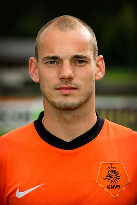 This statistic shows the achievements of karriereende player wesley sneijder. Wesley Sneijder ~ Picture World