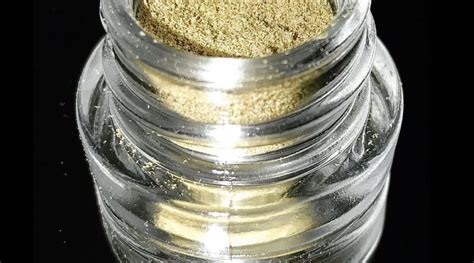 Concentrate Review: Slurricane Kief from Tree Life Dispensary - The