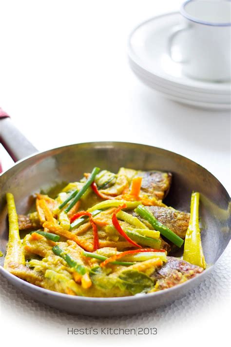 Anda hanya perlu merendam ikan mas ke dalam. HESTI'S KITCHEN : yummy for your tummy: Pesmol Ikan Rappo Rappo
