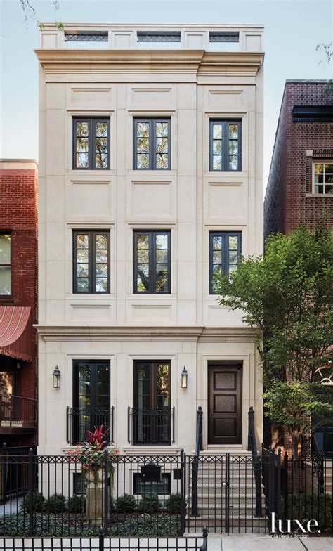 A Chicago Townhouse Exudes Classic Elegance Luxe Interiors Design