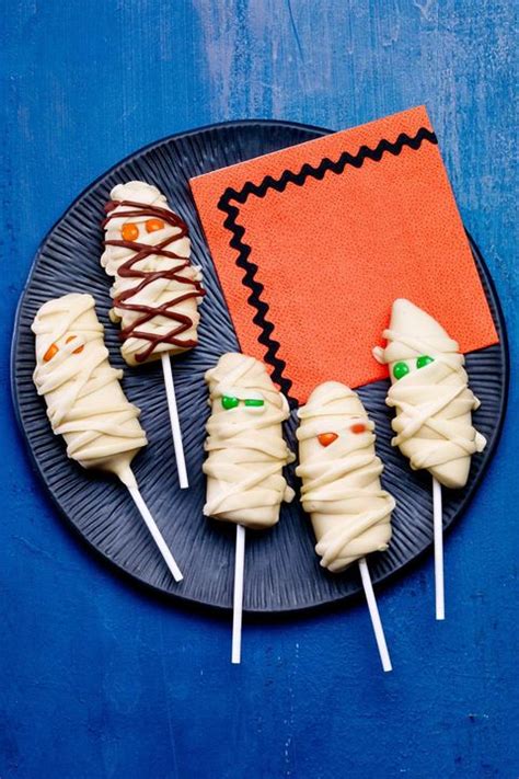 40 Easy Halloween Party Food Ideas Cute Recipes For Halloween Parties