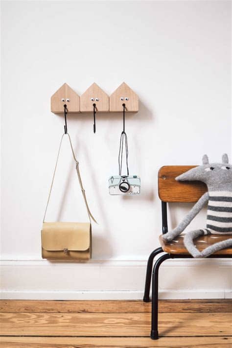 Eine garderobe selber bauen, die zum stil der wohnung passt, ist nicht sehr schwierig und kann relativ preisgünstig realisiert werden. DIY (Kinder-)Garderobe selber bauen | paulsvera