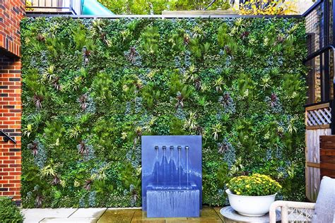 Artificial Green Walls Your Guide To Selecting The Right Products