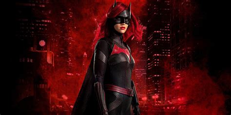 Batwoman Season One Out Today On Blu Ray Dvd And Digital Daddys