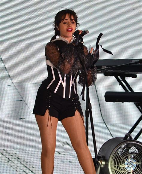 Camila Cabello En Concert Au Hard Rock Stadium à Miami 28 Septembre 2018