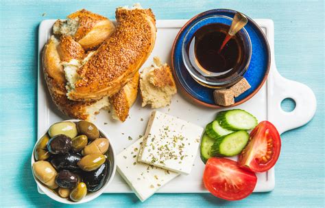 The story is slightly different on the weekends. 7 Mediterranean Diet Breakfasts to Make in 30 Minutes or ...
