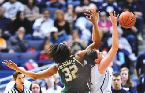 Uconn S Tiffany Hayes 33 Points Play Every Play