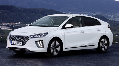 2019 Hyundai Ioniq Hybrid Wallpapers And Hd Images Car Pixel
