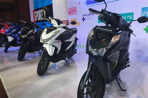 De europese geheime dienst rekruteert hem als undercoveragent. All New Honda BeAt 2020 Series, Spesifikasi, Harga dan ...
