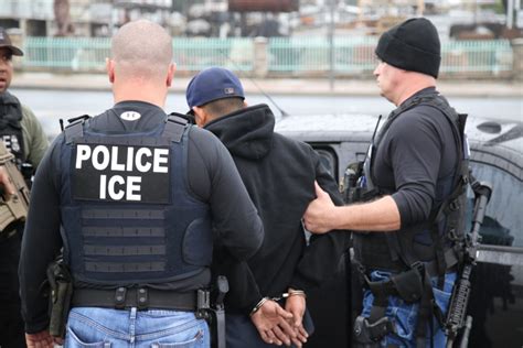 Ice Officers Arrest 54 Undocumented Immigrants In Greater Nyc Area