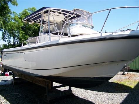 1999 Boston Whaler 260 Outrage Outstanding Condition Boats Yachts