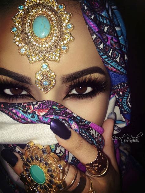 10 Best Arabian Eye Makeup Tutorials With Step By Step Tips Eye Makeup Tutorial Arabic Makeup