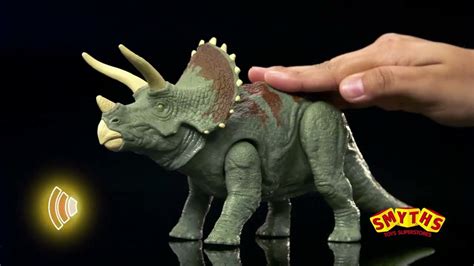 Jurassic Park Triceratops Toy