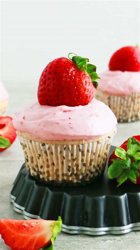 Strawberry velvet cupcake