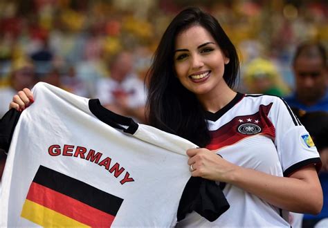 10.06.2021 16:37 // die mannschaft bierhoff: World Cup hottest fans - Photos - Hottest fans of the 2014 ...