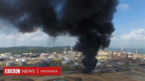 Mulai dari mencari ilmu pengetahuan sekolah di google, melakukan aktifitas kantor, dan banyak sekali kegunaannya. Kebakaran di kilang Pertamina Balikpapan: 'Saya kumpulkan ...