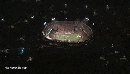 Gif collections, conveniently divided by categories. Power outage at candlestick park | HilariousGifs.com