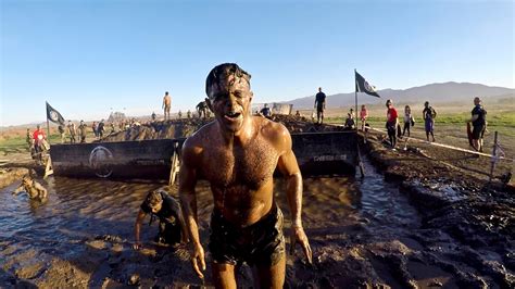 Nacida en las arenosas montañas de vermont, spartan está abriendo camino en el deporte de participación de más rápido crecimiento en el mundo. My Afternoon Running the Spartan Race SoCal Obstacle Course in Chino California - Around The ...