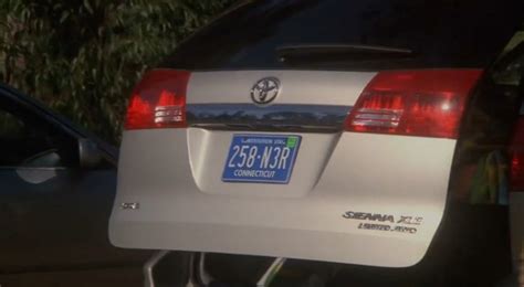 He also plays a role in this film, and his endearing turn as an. IMCDb.org: 2004 Toyota Sienna XLE Limited AWD MCL20 in ...