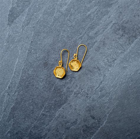 18k Gold Round Earrings — Allison Berland