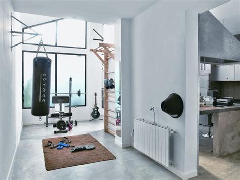 Und tatsächlich ist da etwas dran. eigenes Fitnessstudio zu Hause einrichten in 2020 ...
