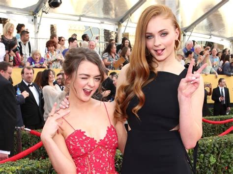 Sophie Turner Admits She Smokes Weed In The Bath With Maisie Williams