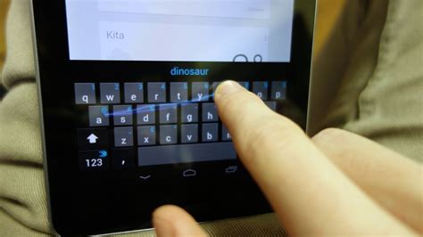 Swiftkey 4 Android Keyboard Available Now With Swype Style Flow