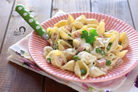 Pasta con piselli surgelati prosciutto e panna - Sapore di ...