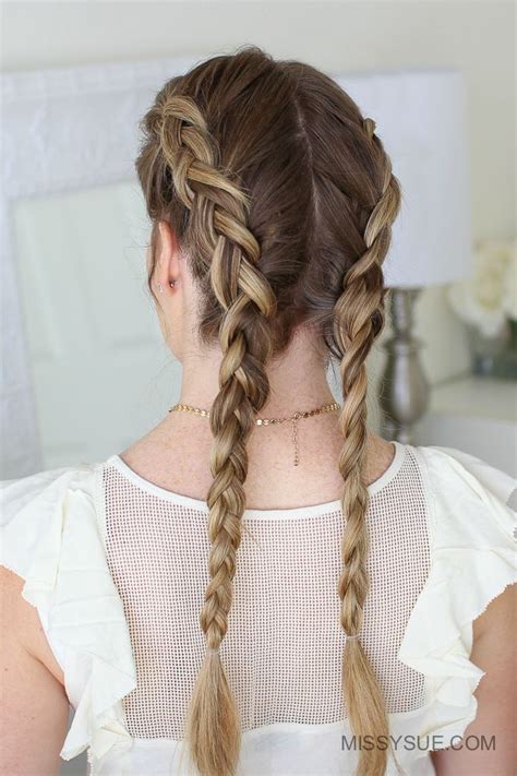 9 Easy Travel Hairstyles Missy Sue Travel Hairstyles Hair Styles