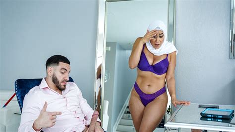 Muslim Step Mom Carmela Clutch Cant Resist Her Step Sons Huge American Cock Mylf Free Porn