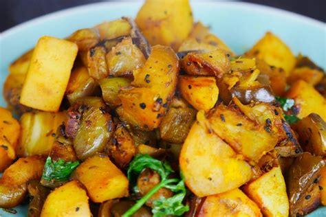 Eggplant Recipe With Potato Aubergine Roast Online Cooking Classes
