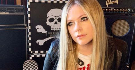 Avril Lavigne Annuncia Un Concerto Per Raccogliere Fondi Per La Ricerca Sulla Sindrome Di Lyme