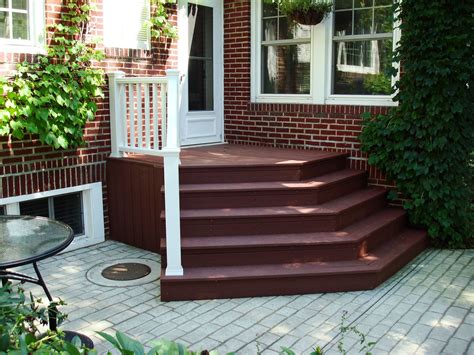 See more ideas about deck, deck construction, building a deck. New Lenox Composite Deck Stairs - Halo Construction ...