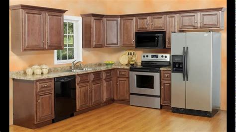 You'll learn what crowning is as well as other tips to make it easy for you to assemble the 2x8. 10 x 12 kitchen design - YouTube